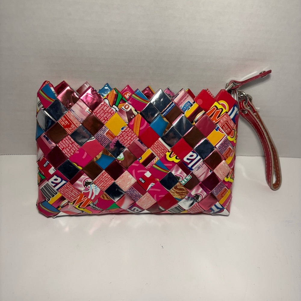 Nahui Ollin Bag Wristlet Recycled Candy Gum Wrapper Woven Multicolored Purse 7” - Picture 4 of 12